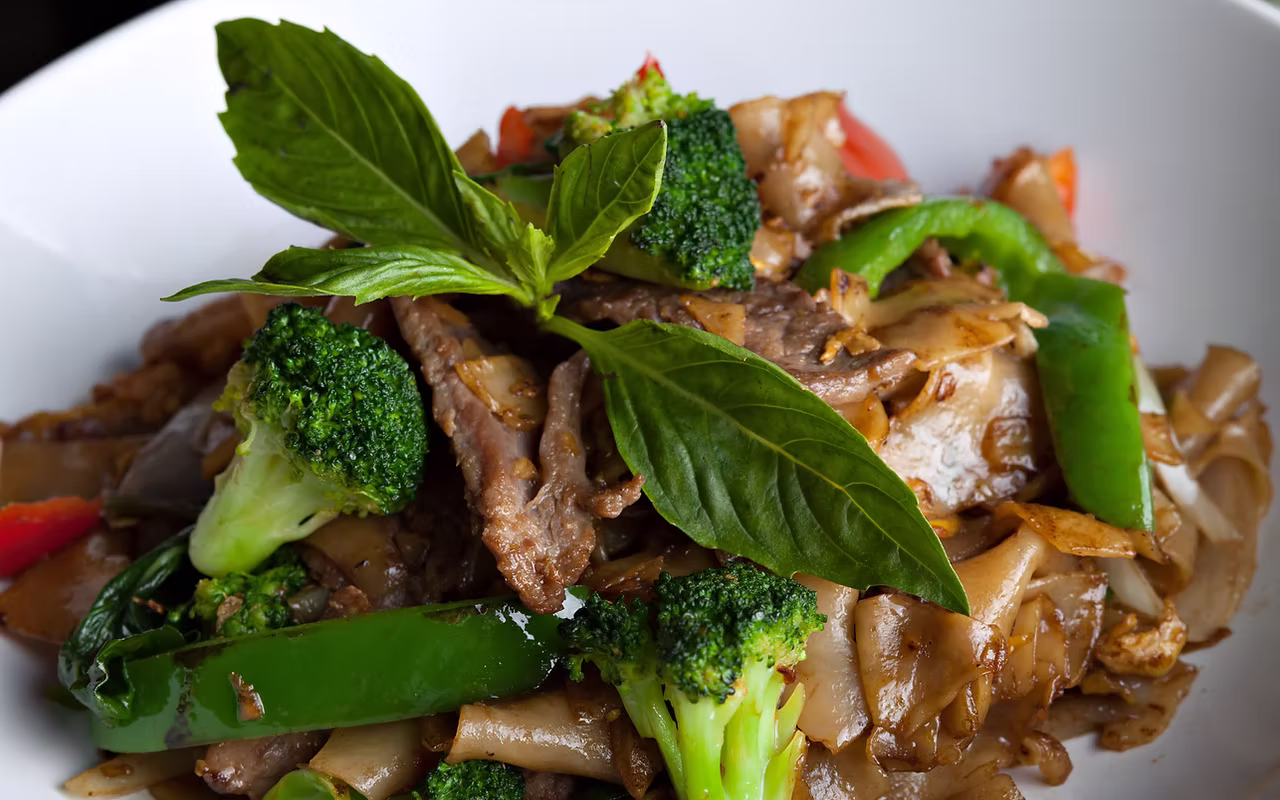 Hot Basil in Overland Park, Kansas