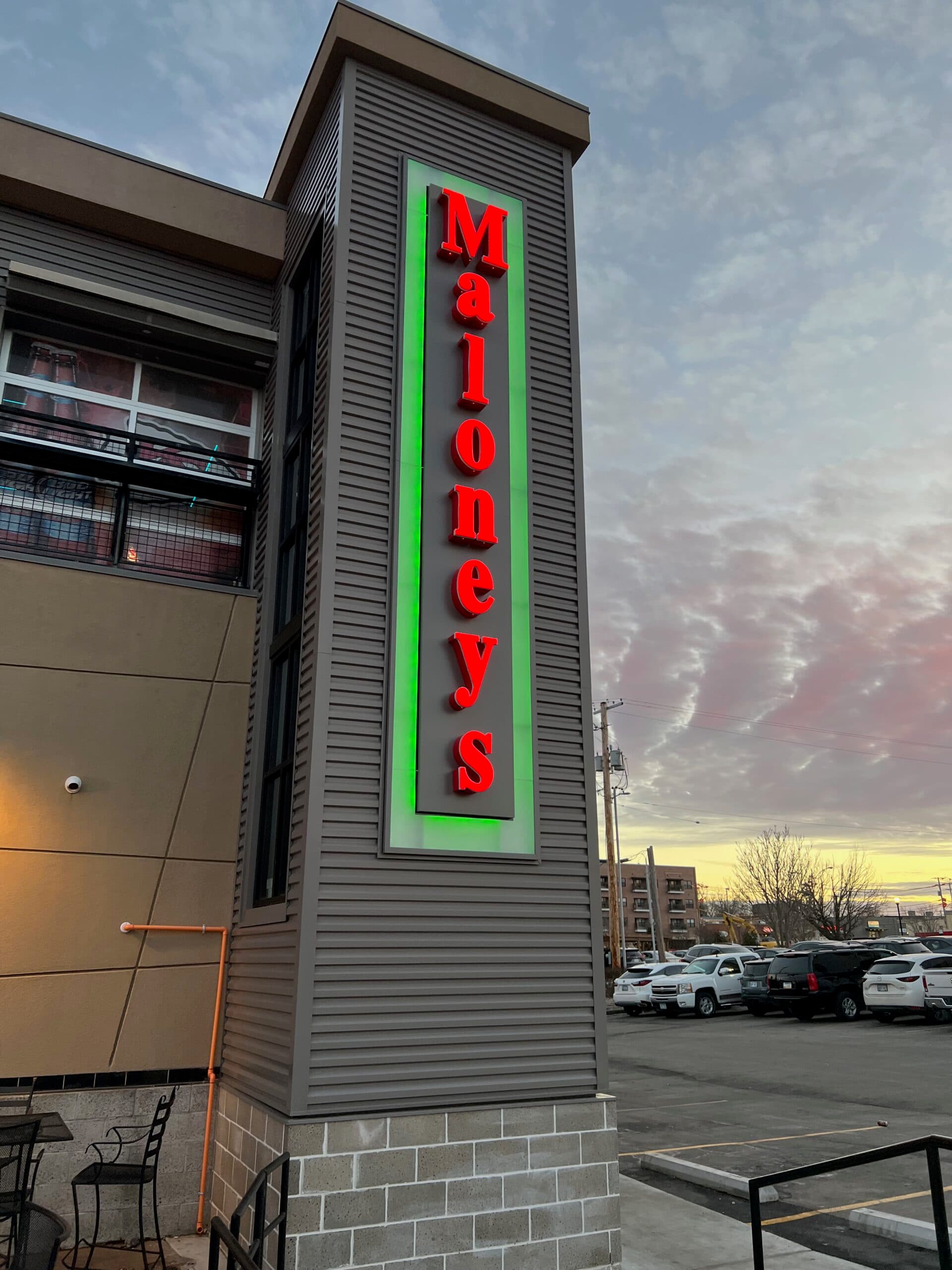 Maloney's Sports Bar & Grill in Overland Park, Kansas
